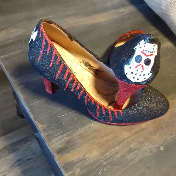 Friday the 13th shoes - Picture 1 of 5